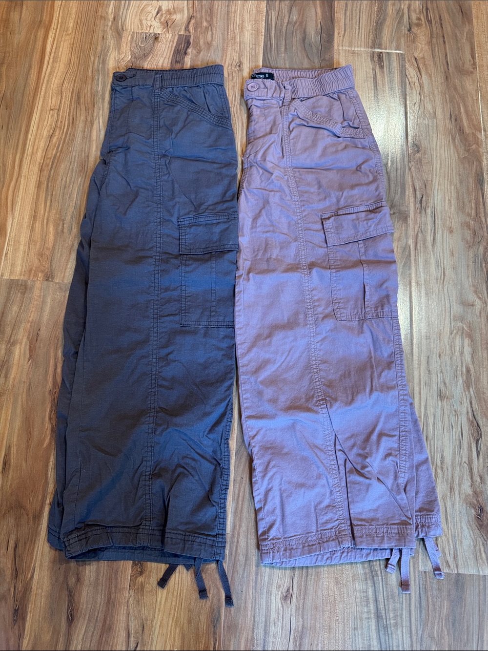 Ladies crop pants Small. Brand new